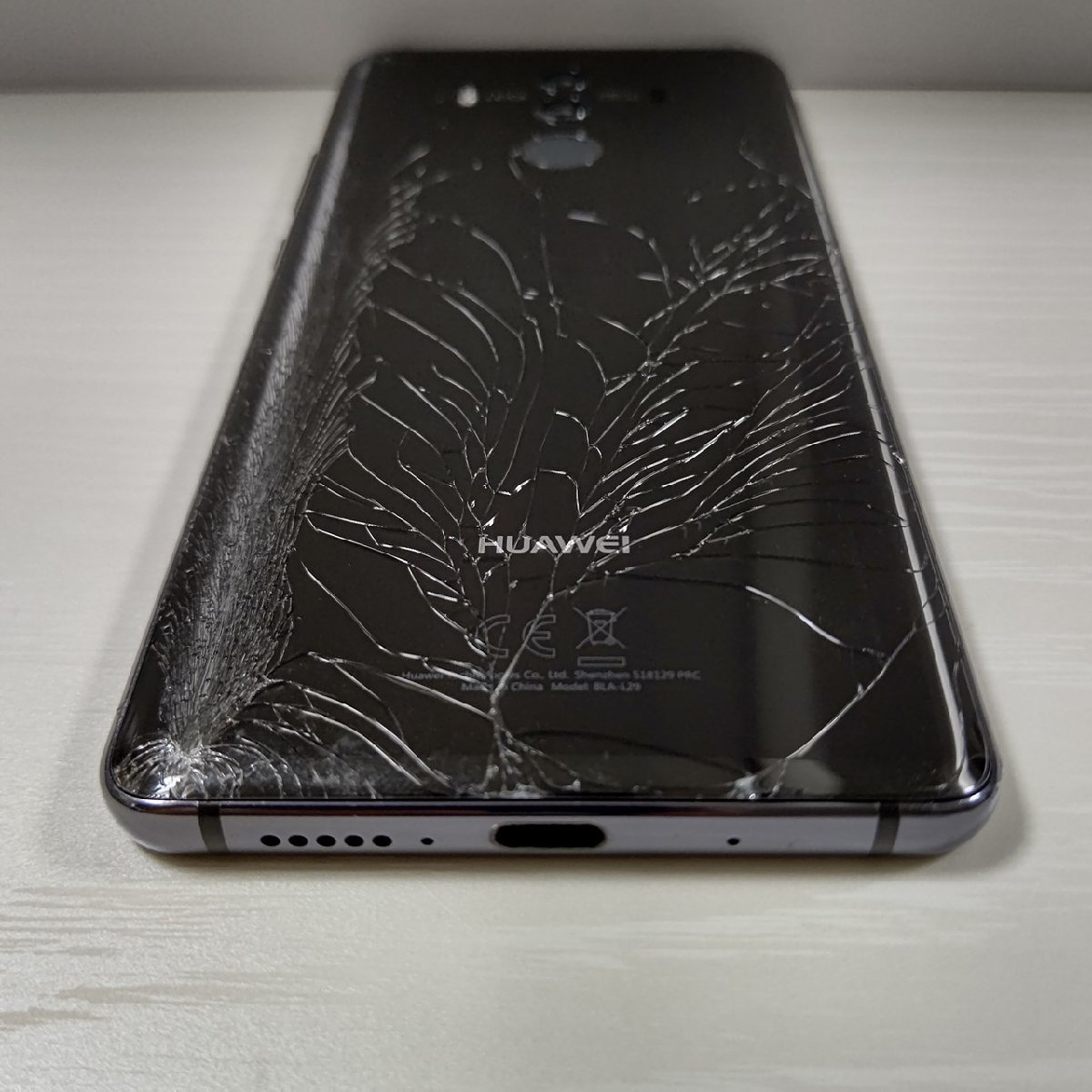 スマートフォン・携帯電話 ジャンク品 HUAWEI Mate 10 Pro チタニウム