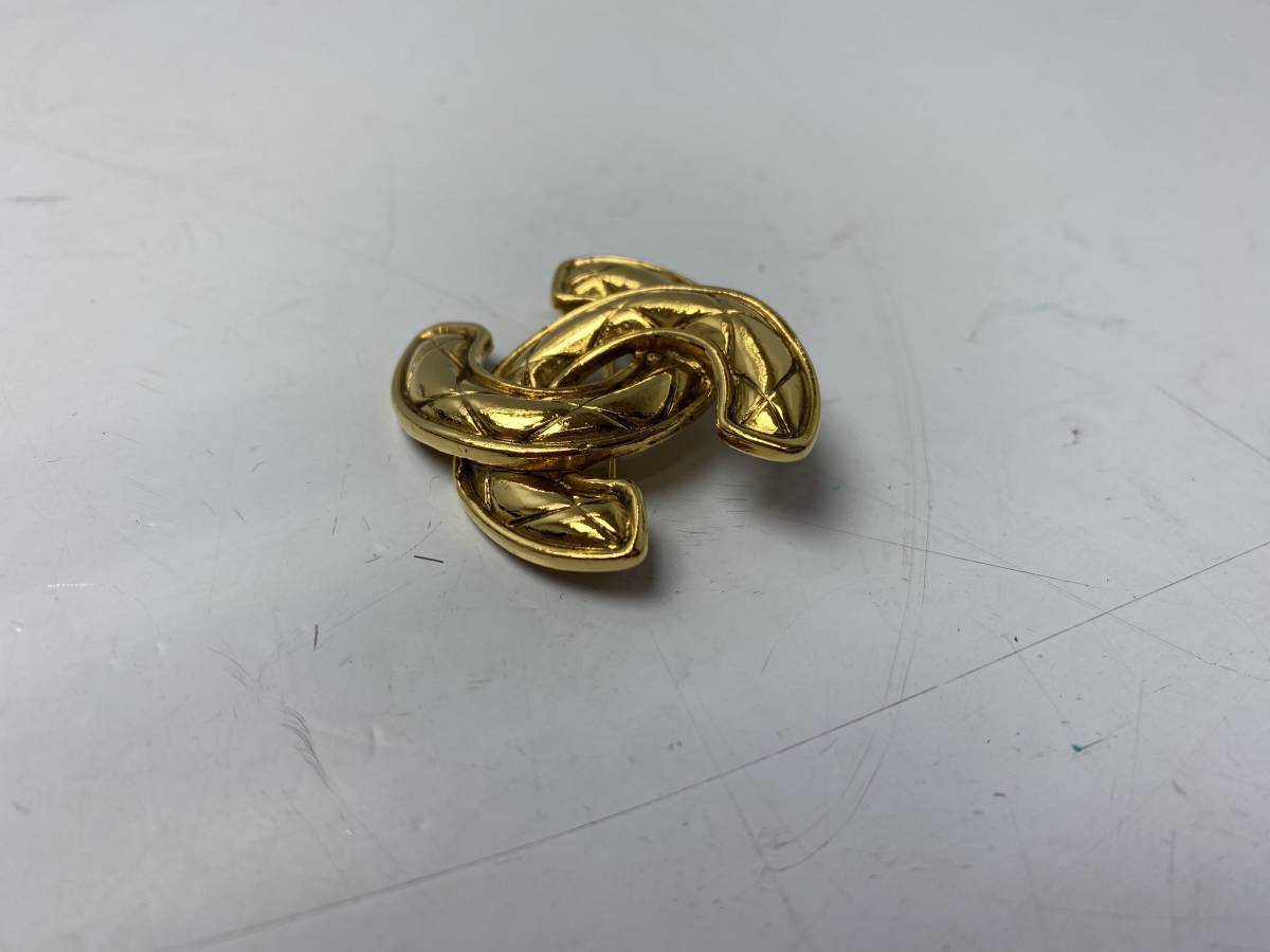 ☆CHANEL シャネル☆本物鑑定済 ブローチ ゴールド ビンテージ【中古 