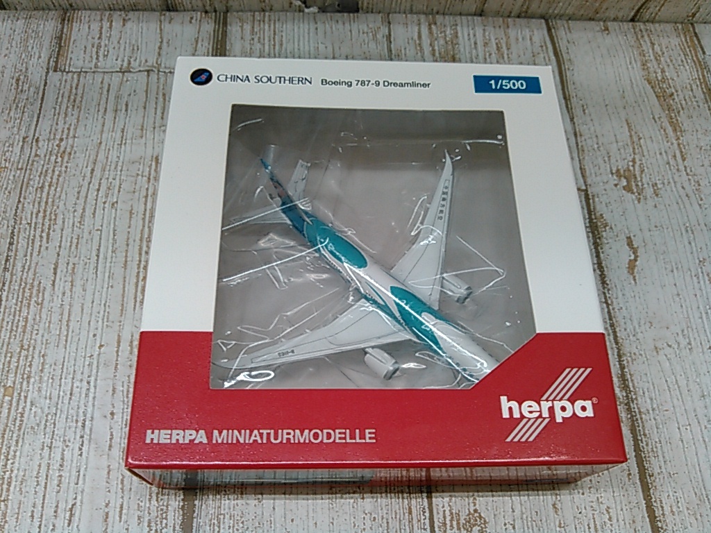 中国南方航空 787-9 Hc9564-102♪60ヘルパ 「787th 0 1⁄500 787」