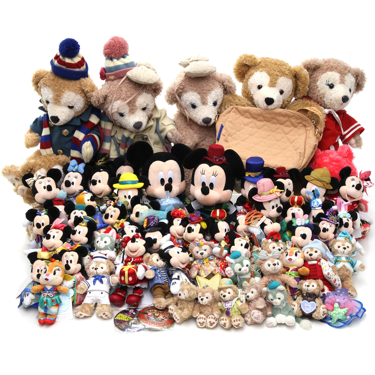 Disney ディズニー ミッキー ミニー ダッフィー シェリーメイ など ぬいぐるみなど まとめて×68 （チェーン付き多数）