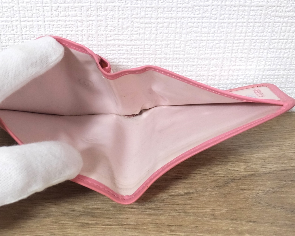 美品 昭和レトロ ときめきトゥナイト 二つ折り 財布 コインポケット