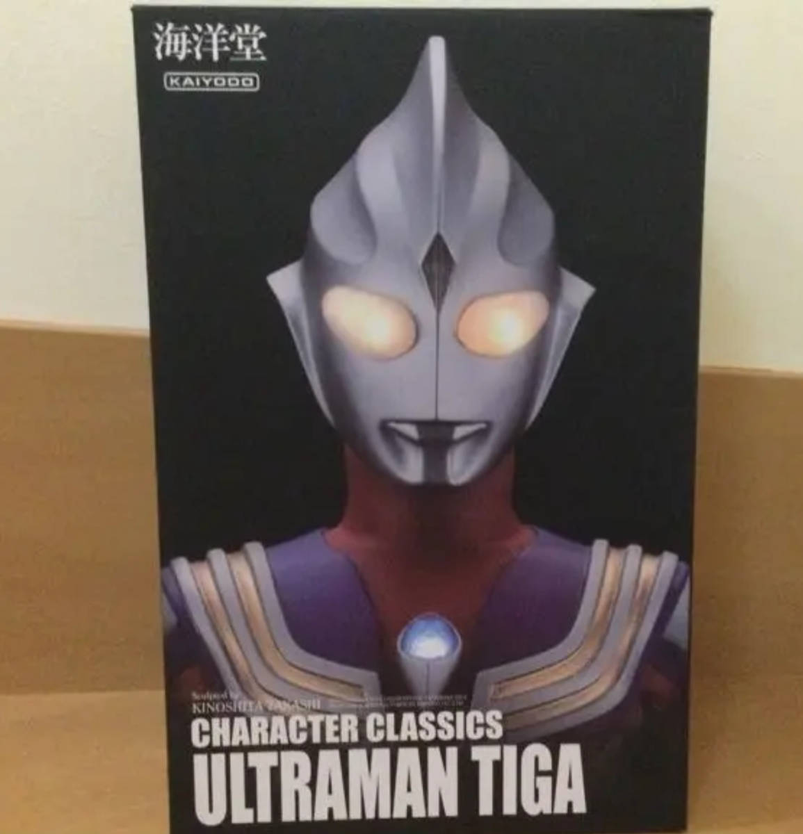海洋堂 キャラクタークラシックス ウルトラマンティガ 【公式通販】