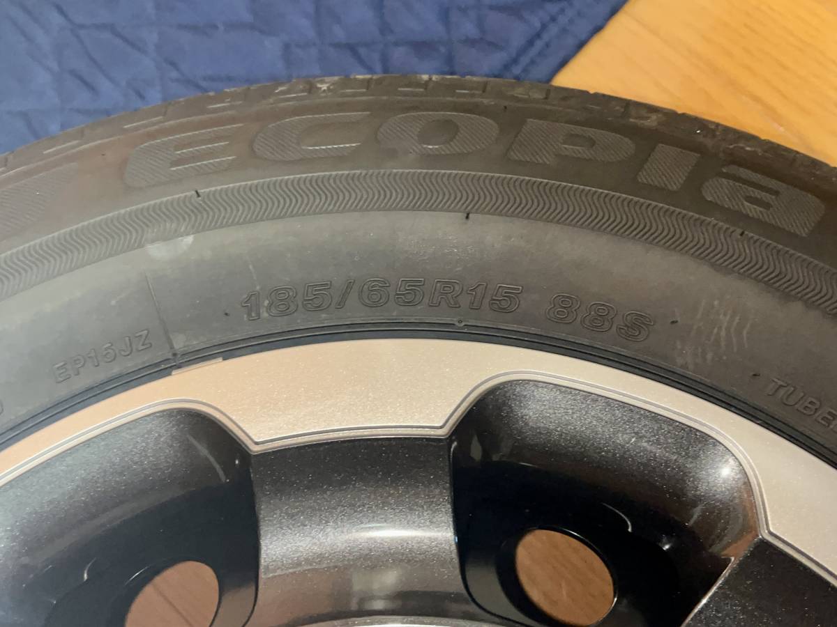 新車外し トヨタ 純正 新型シエンタ タイヤ・ホイールセット 15インチ 