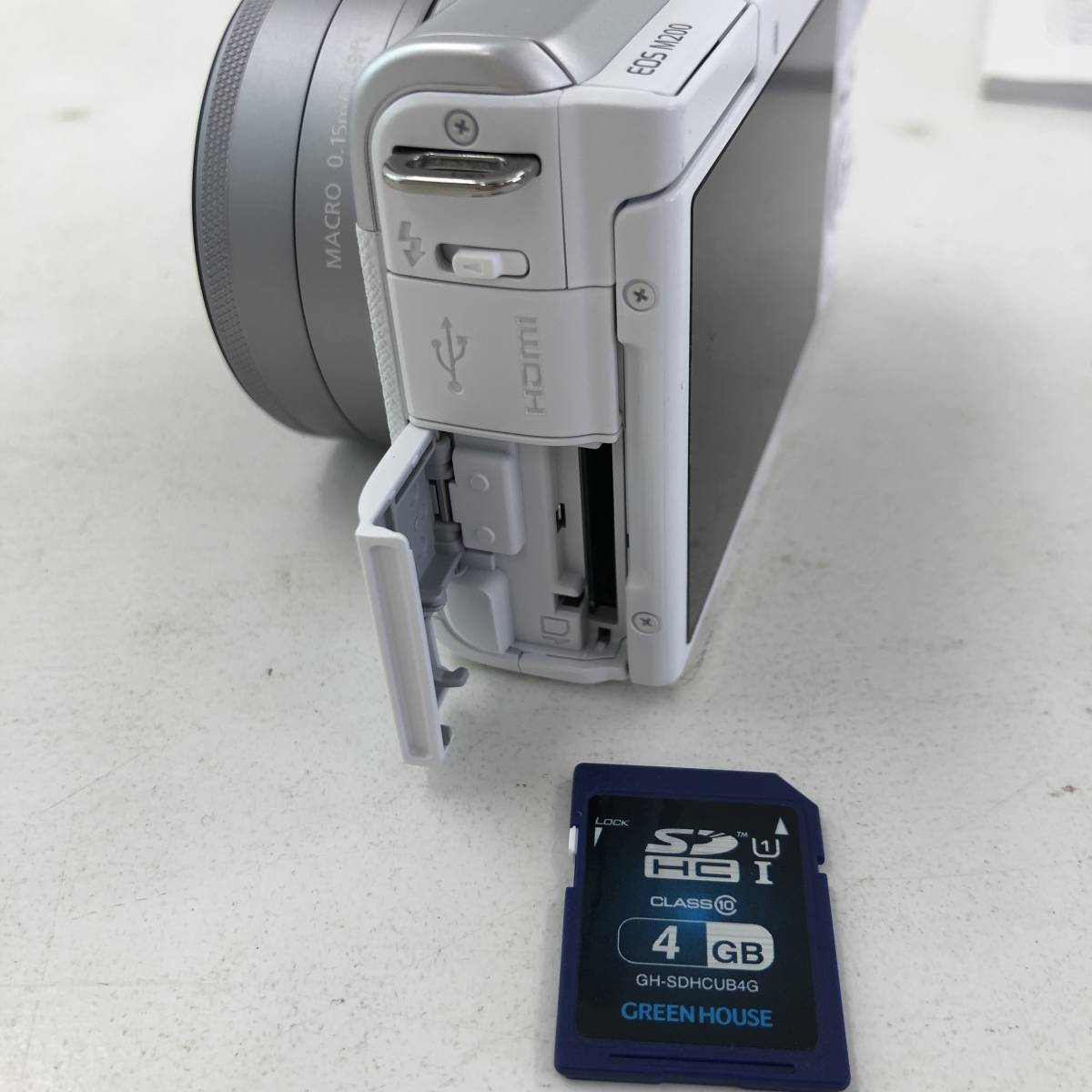 EOS M200 Canon キヤノン ミラーレス一眼カメラ ミラーレスカメラ 