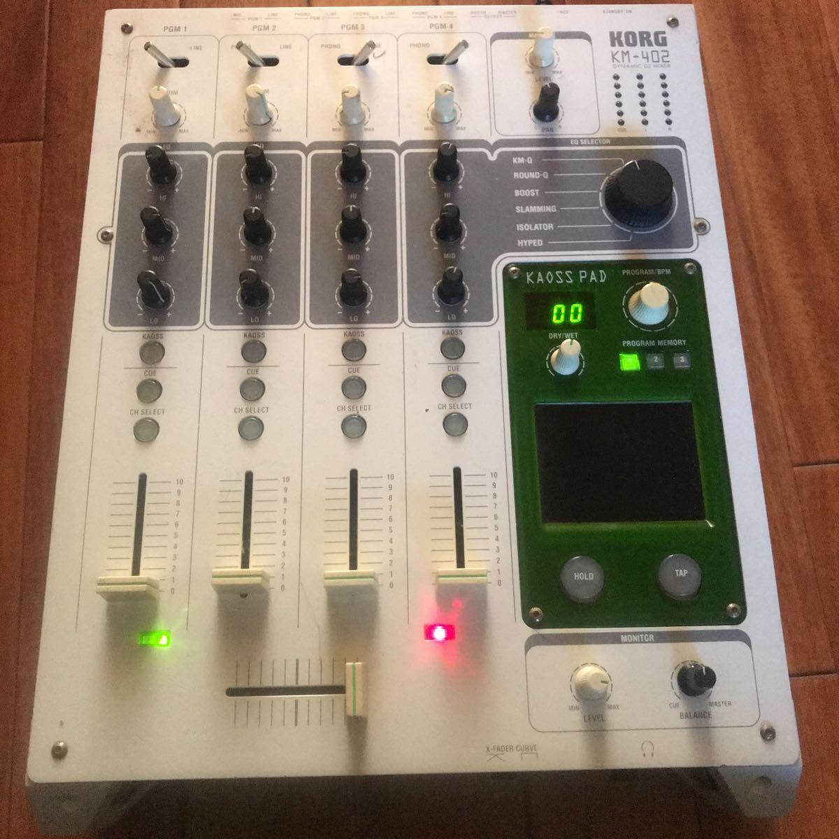 ジャンク品］Vestax PMC-270A DJミキサー通電確認済み 【公式通販】