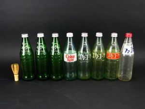 瓶 コカコーラ 1リットルの値段と価格推移は 39件の売買情報を集計した瓶 コカコーラ 1リットルの価格や価値の推移データを公開