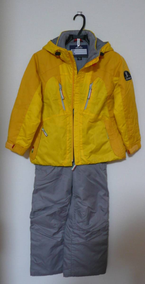 ellesse（エレッセ）スキーウェア上下　130㎝　サイス調整機能付き