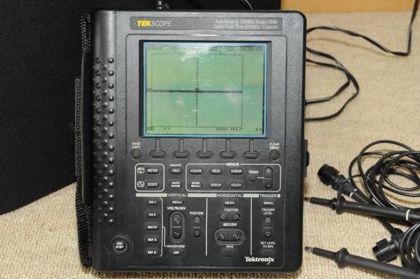 Tektronix THS720 Std ハンディオシロスコープ テクトロニクス