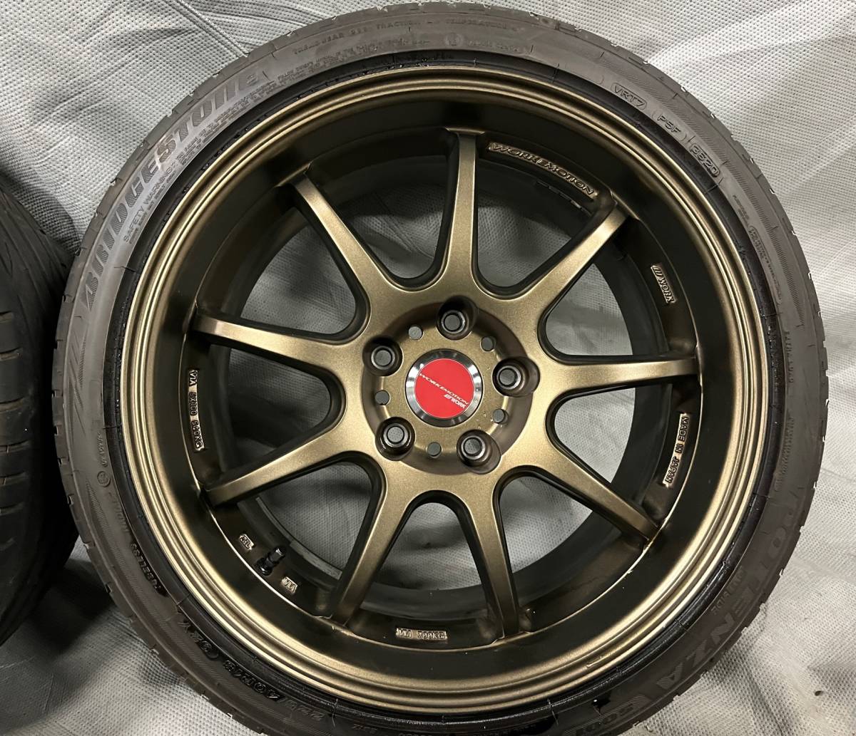 work】【ワーク】 EMOTION D9R 18インチ 8.5j off 47 114.3 5h【タイヤ 