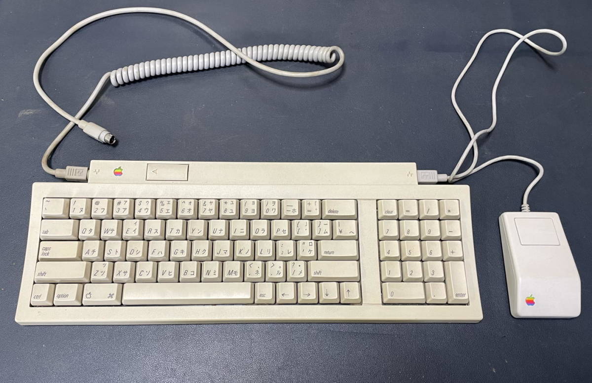 ジャンク][筐体のみ] Apple Macintosh Classic II M4150 アップル 