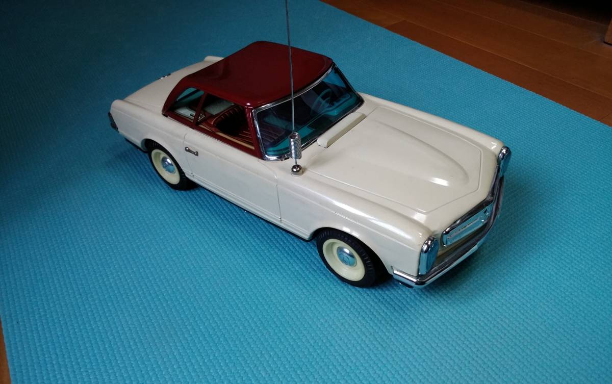 増田屋(モダントーイ)製 メルセデスベンツ 230SL ラジコン 完動品です