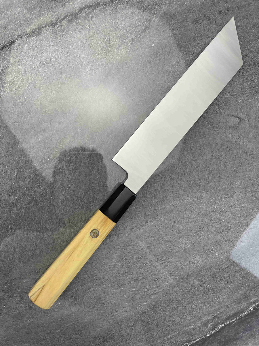 驚異的な薄さ 極薄 厚み1.9㎜ 刃渡200㎜ V金10号 ムキモノ包丁/むき