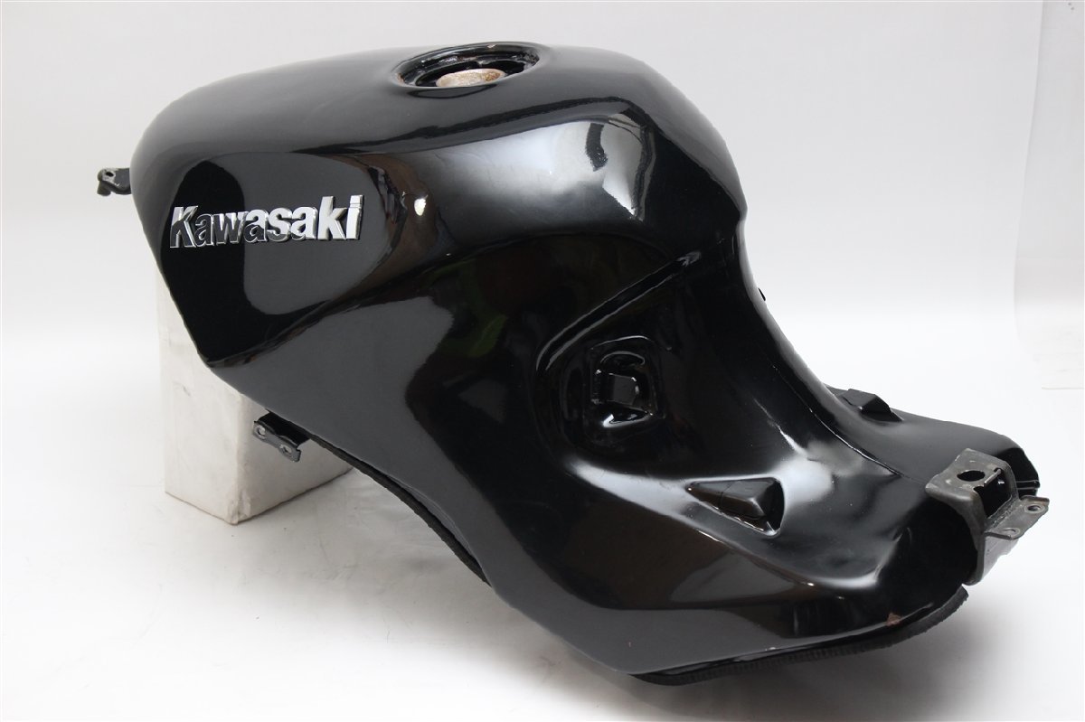 新品，お買い得 ZZR1100 1995年◇フューエルタンク◇ZXT10D-037