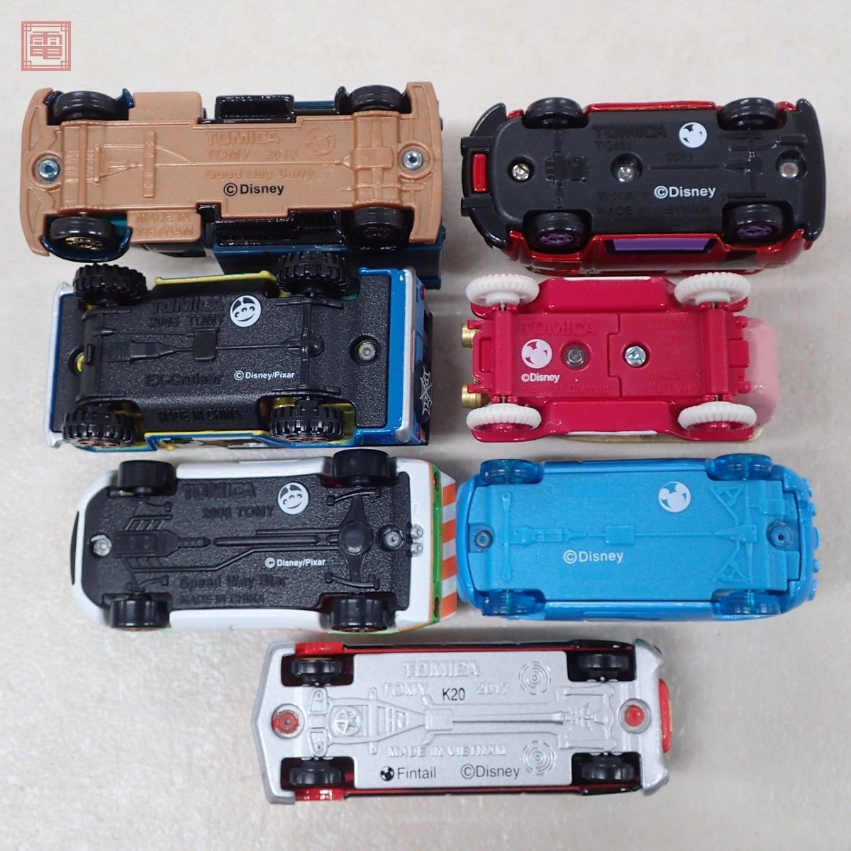 トミカ ディズニーモータース 特別仕様車 ドリームセイラー ミッキーマウス/ラグーンワゴン クリスタルシーズン 等 計23台set TOMICA【10