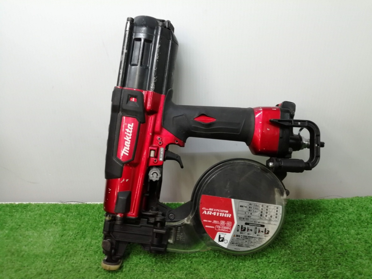 中古 makita マキタ 41mm 高圧 エアビス打ち機 ねじ打ち機 AR411HR 