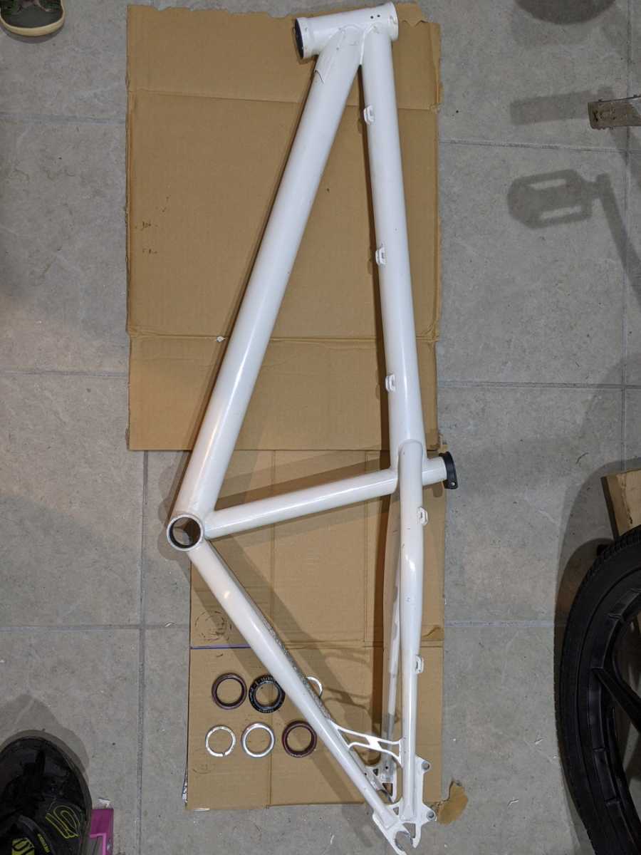 blkmrkt ブラックマーケット 26インチmtb フレーム【ダートジャンプ