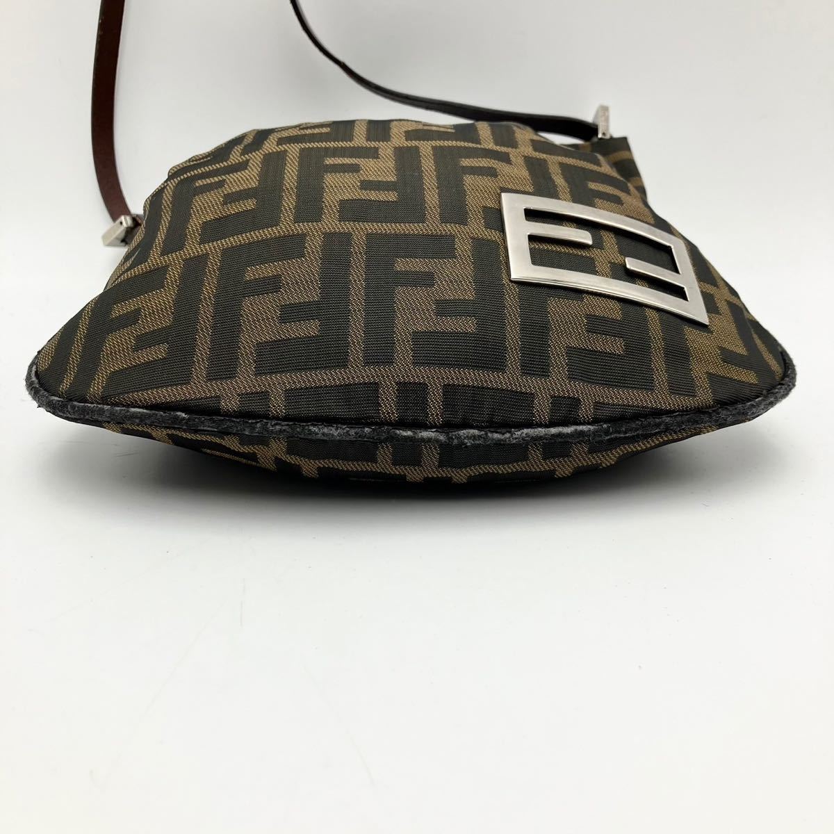 高級】FENDI ミニ アクセサリーポーチ ズッカ柄 FF金具 ワンショルダー