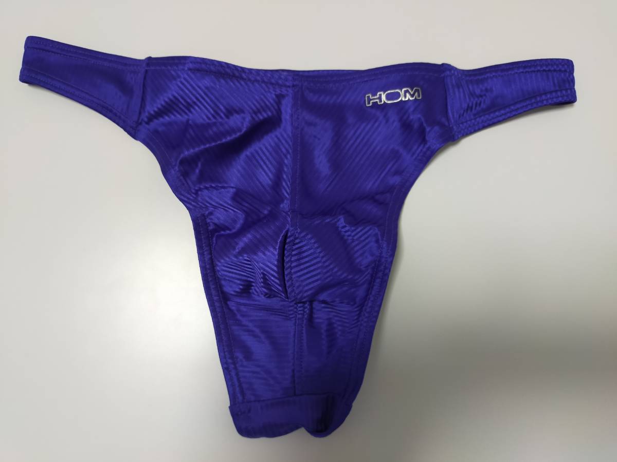 HOM Tバック　光沢青系　Triumph トリンプ　Lサイズ　