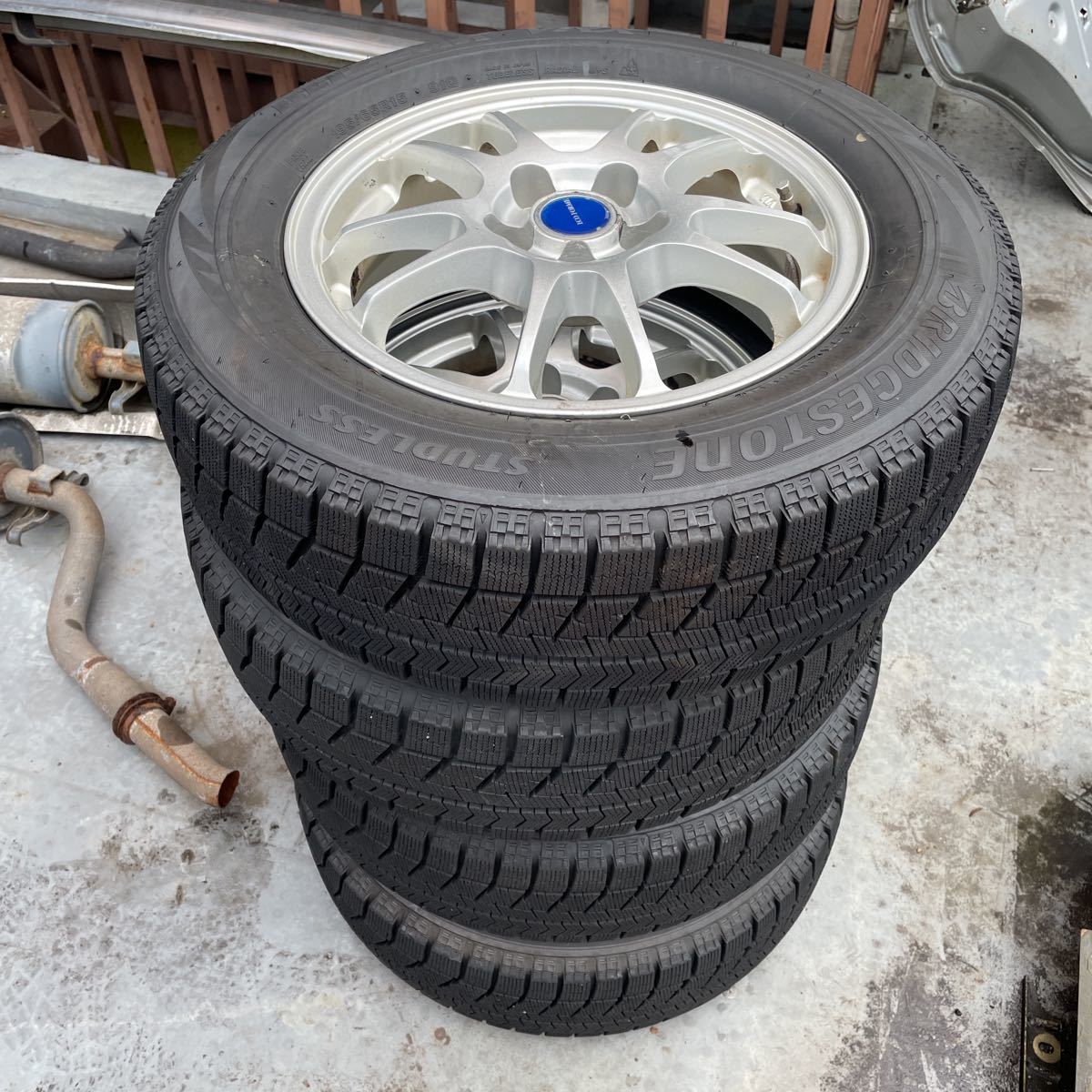 プリウス 30系 スタッドレスタイヤ 195/65R15 【公式通販】
