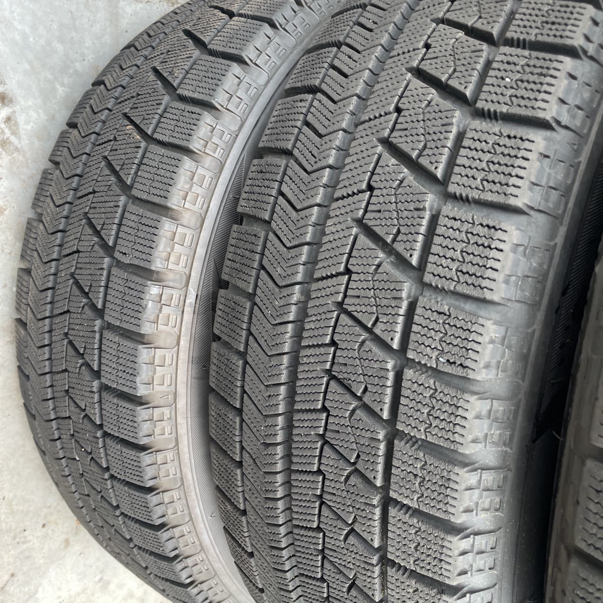 プリウス 30系 スタッドレスタイヤ 195/65R15 【公式通販】