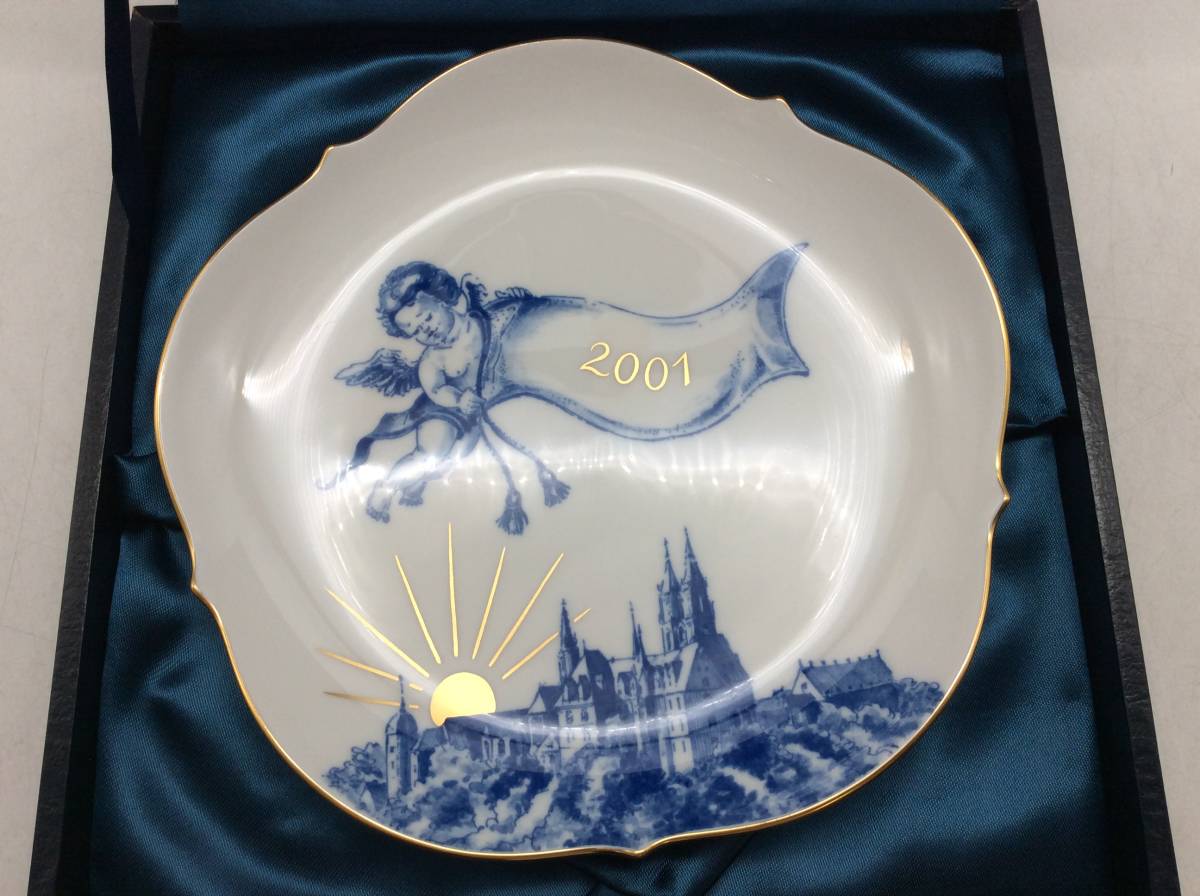 9779 マイセン イヤープレート 2001年 天使 飾り皿 食器 ホワイト