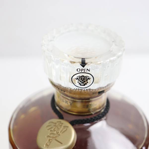 ▲響 金キャップ 裏ゴールドラベル サントリーウイスキー 700ml 43％ SUNTORY（サントリー）響 旧 金キャップ 裏ゴールドラベル 43％ 700ml