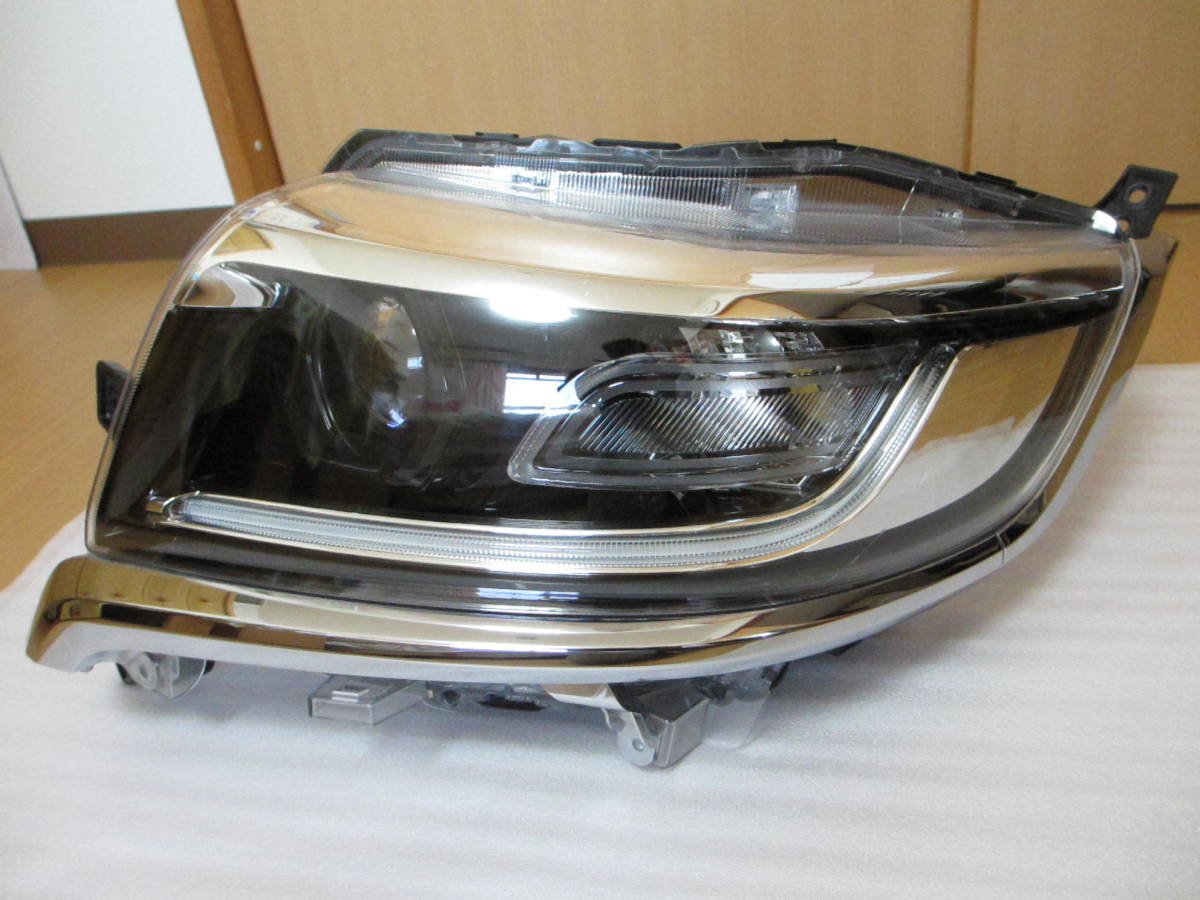 スズキ スペーシアギアMK53S 左純正LEDヘッドライト35300-79RB3 新品未