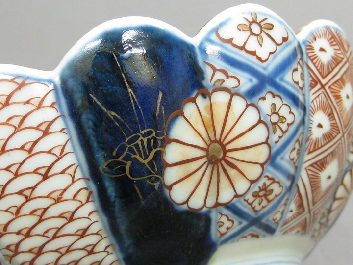 古伊万里 色絵金彩 瓶 徳利 菊花草花風景図 奇玉宝鼎之珍