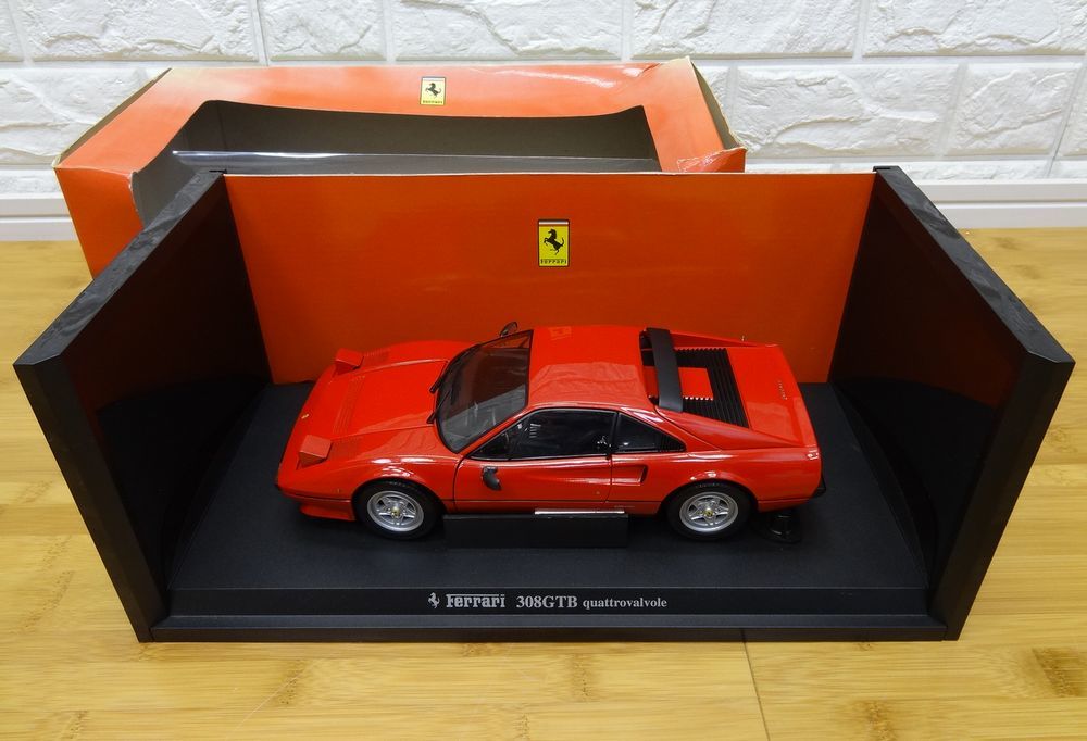 KYOSHO/京商 1/18 フェラーリ 308 GTB クアトロバルボーレ レッド