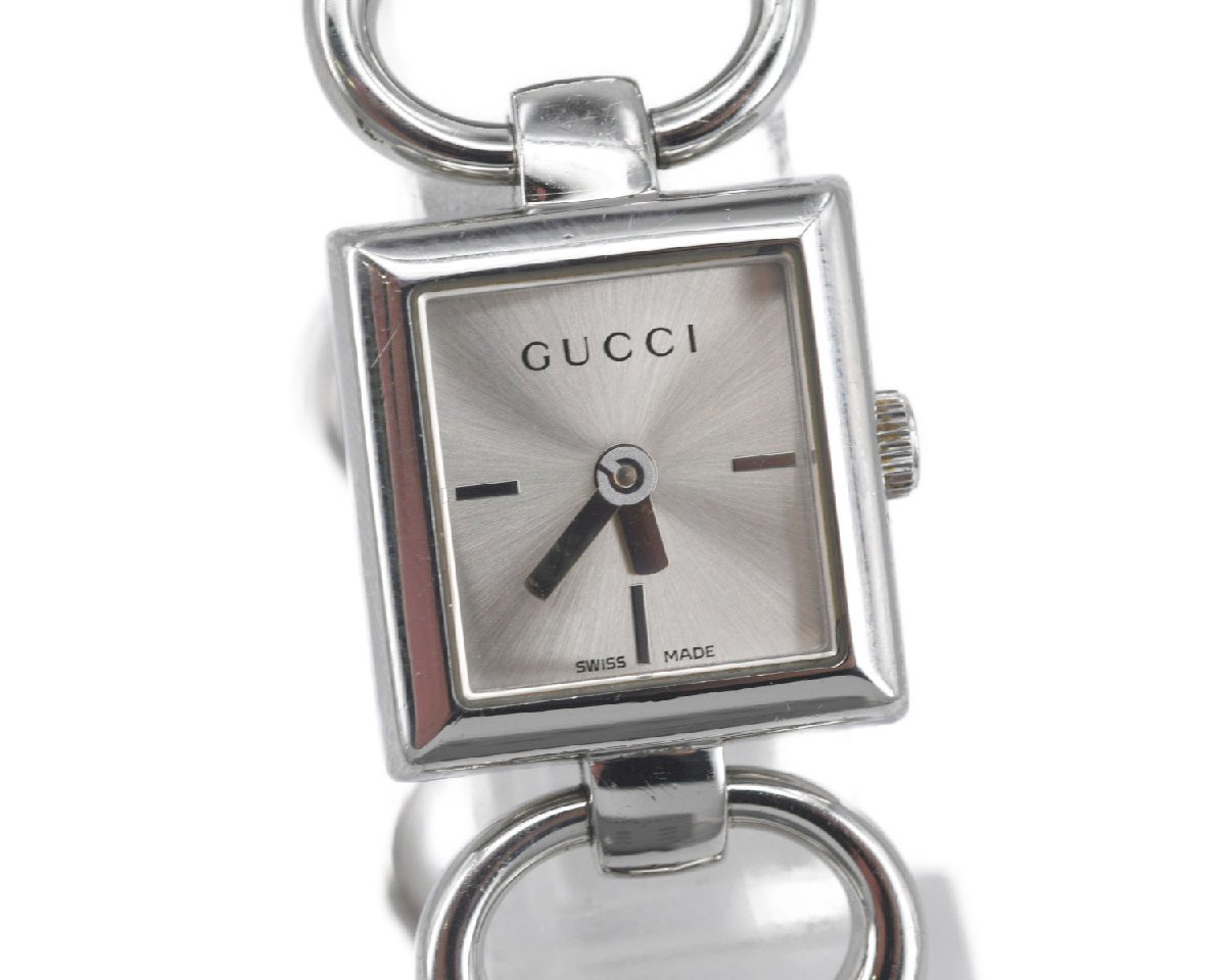 [中古品] 稼働品【GUCCI】グッチ 120 トルナブォーニスクエア レディースモデル シルバー文字盤 クォーツ 動作OK 中古品 箱付