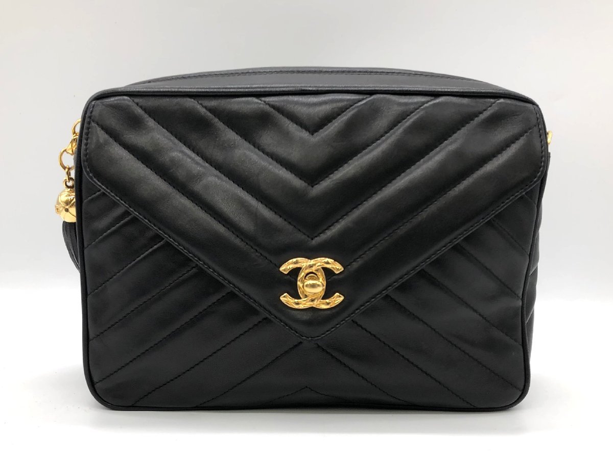 CHANEL 【CHANELシャネル】Vステッチ☆フリンジ☆ショルダーバッグ☆黒 