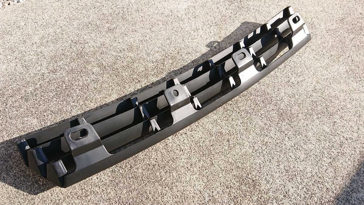 日産レパードF31後期型フロントグリル紺色 F31 日産 レパード 希少