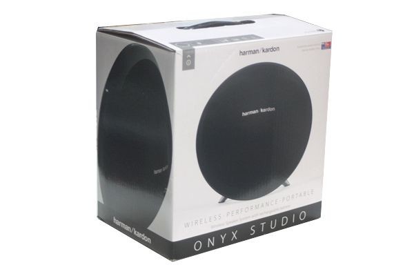 Kardon Harman Onyx Studio Bluetooth Wireless Speaker Portable com