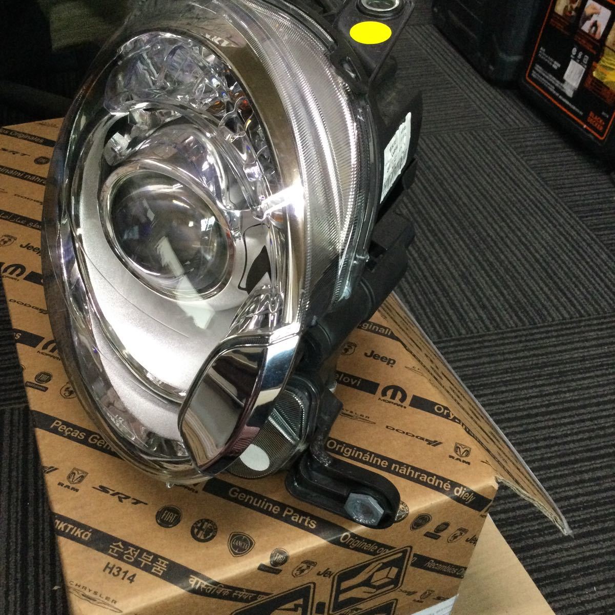 500.アバルト.565右ヘッドライト中古_3