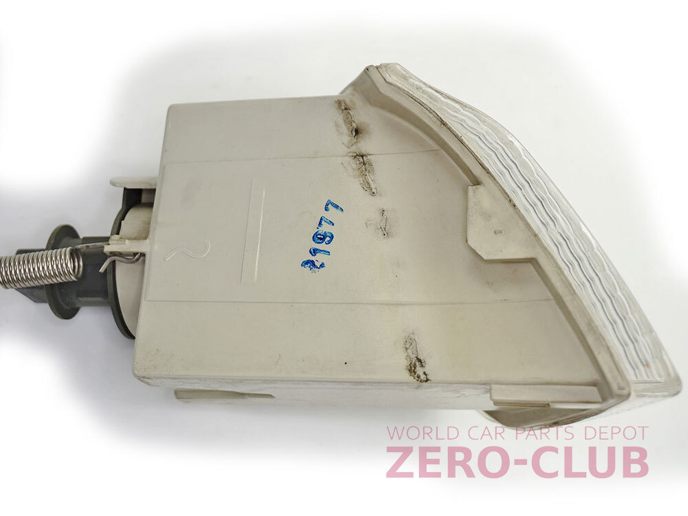 『アルファロメオ145 930A534用/純正 フロント ウインカーレンズ 左側 HELLA』【2079-73521】 0 アルファ ロメオ Romeo Alfa 黒