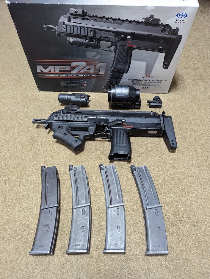 6107】美品 KSC製 SIG SAUER P226R HW HOGUE製ラバーグリップ標準装備