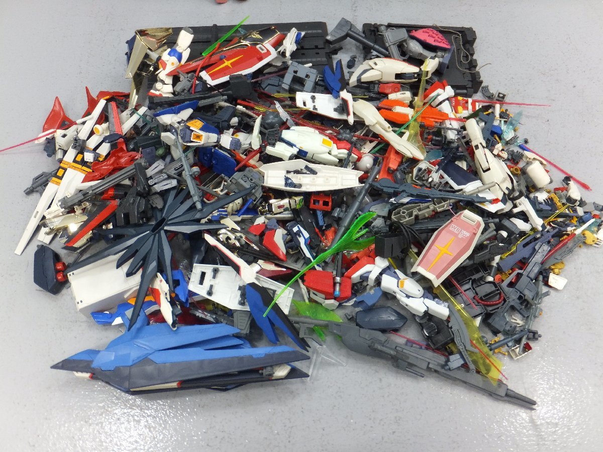 ◇ジャンク品 ガンプラ HG等 パーツ 各種 まとめ サザビー シナンジュ