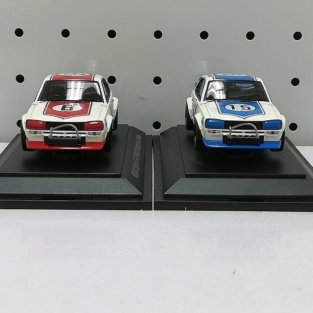 エブロ 1&frasl;43 スカイライン mV408a [難あり] エブロ 1/43 日産 スカイラインGT-R KPGC10 レーシング #6 #15 #16 | ミニカー V