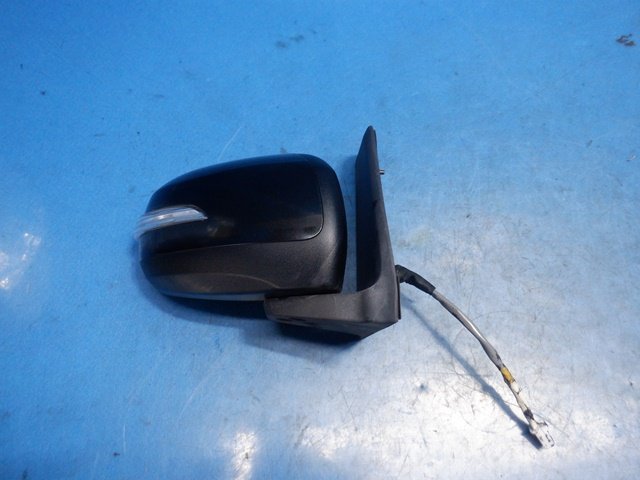 ★タント★　LA600S　ドアミラー右　管理番号　4462