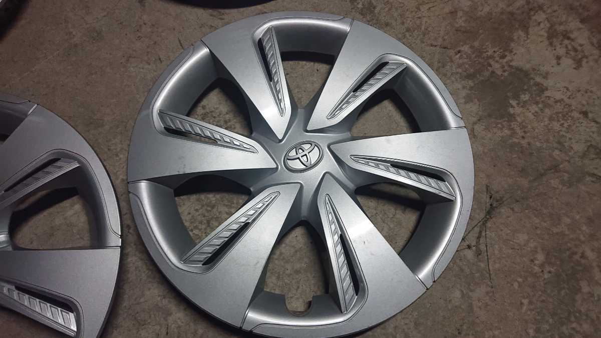 トヨタ シエンタ 170系後期 15インチスチールホイール用ホイール 