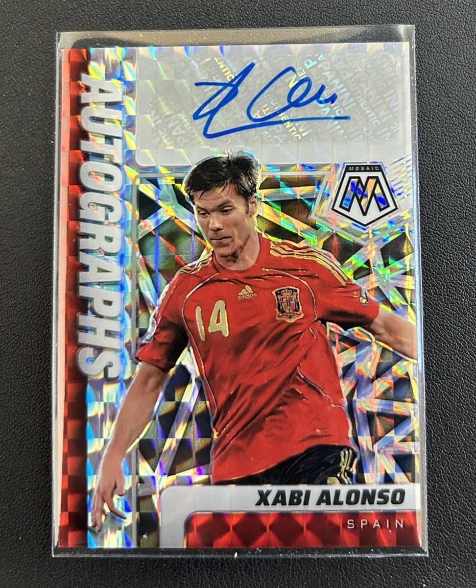 2021-22 Mosaic Soccer Xabi Alonso Spain Auto Prizm FIFA Road to World Cup