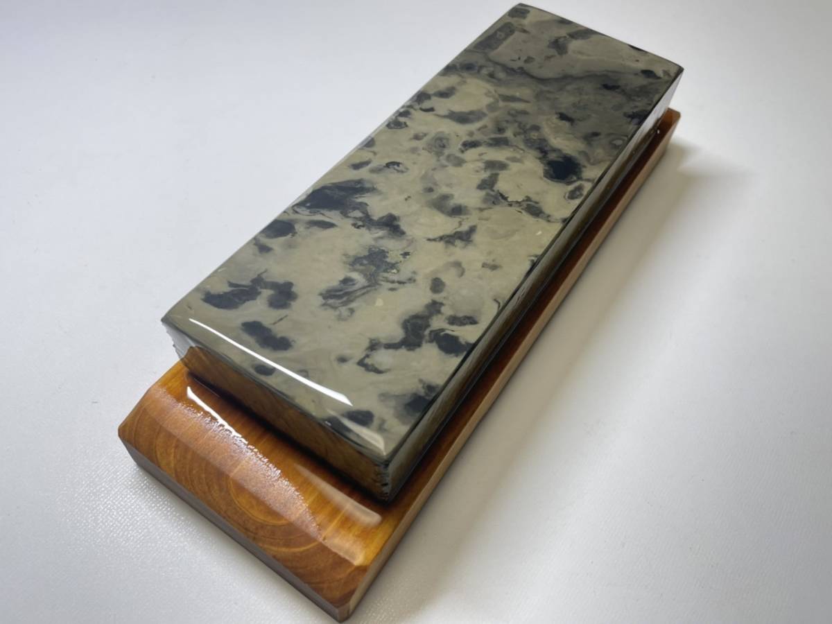 ☆最高級 未使用品 天然砥石 正本山 京都 カラス 印あり 台付き 仕上 