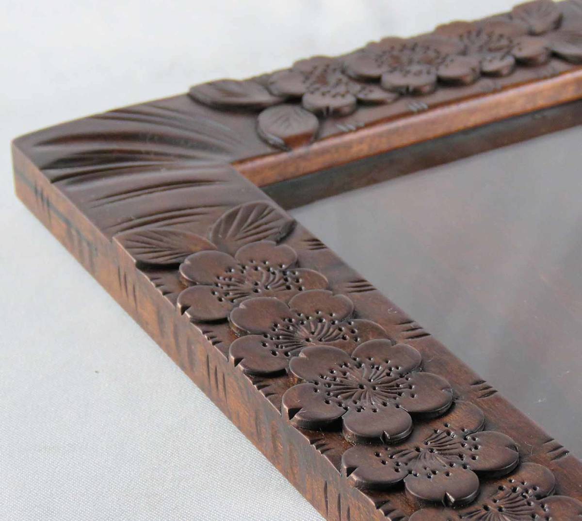 軽井沢彫り写真立て ミツ窓 桜 軽井沢彫家具工房 ICCHODO