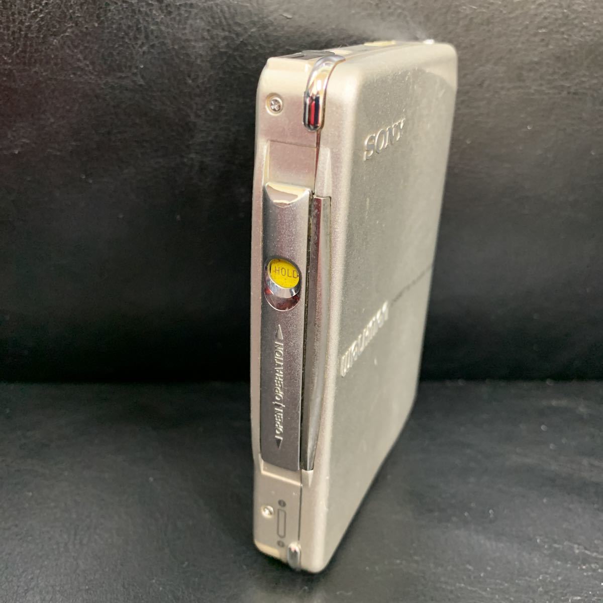 オーディオ機器 SONY ウォークマン WM-EK1 リモコン付き 現状品