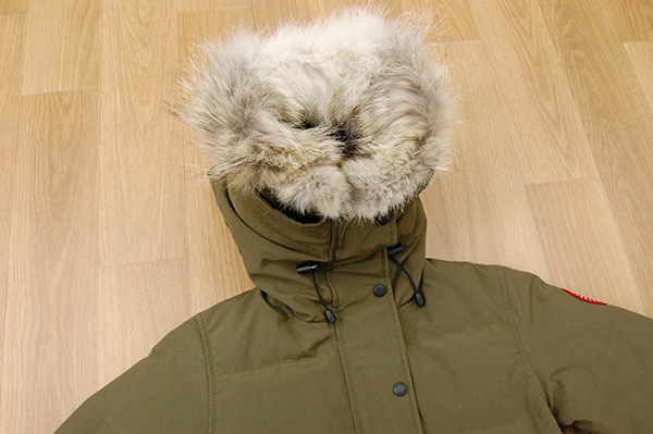 ☆現行モデル！定価￥168，300 美品 カナダグース CANADA GOOSE