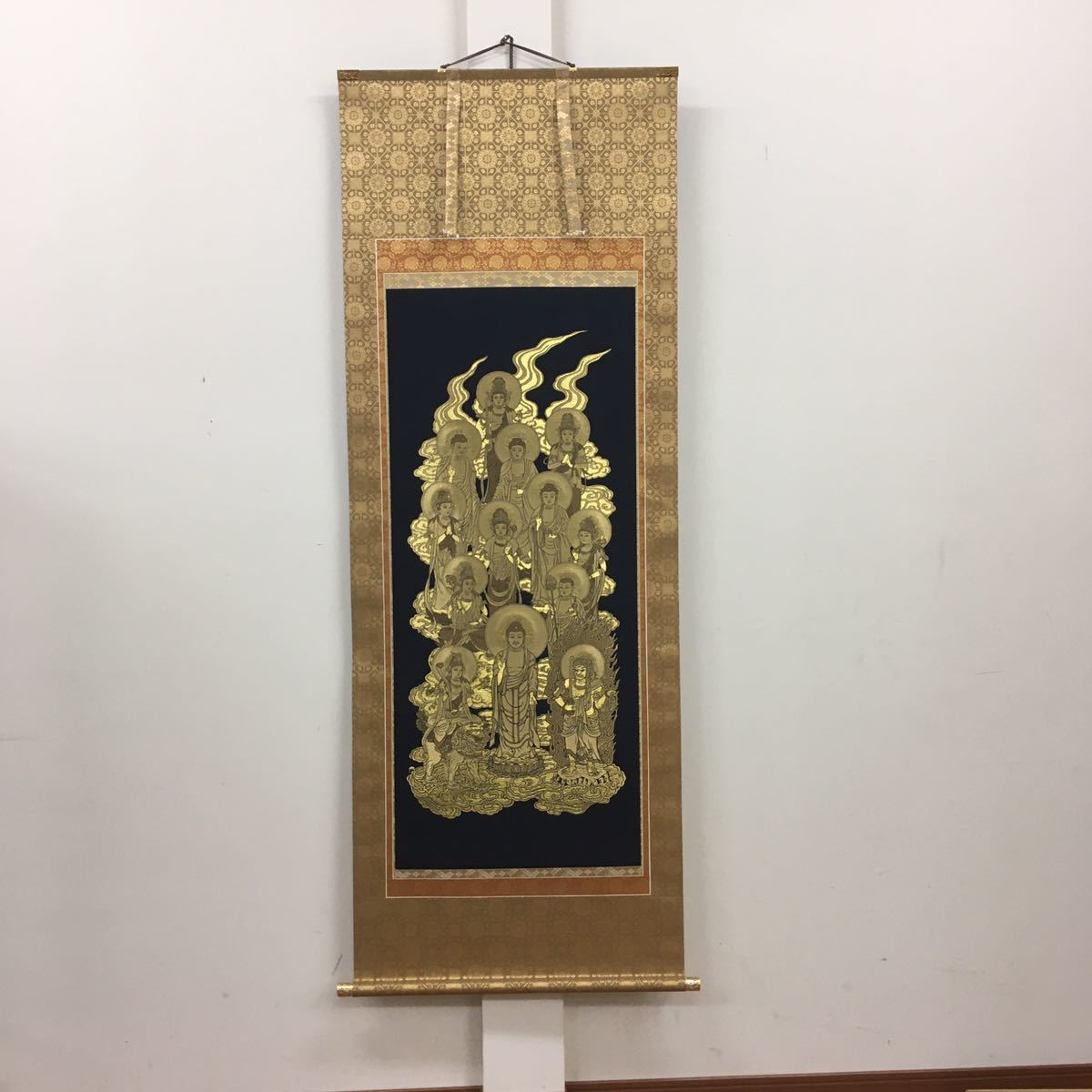 掛け軸 高級西陣織 十三佛 B2－47高級西陣織 掛軸 緑和堂 金糸 刺繍