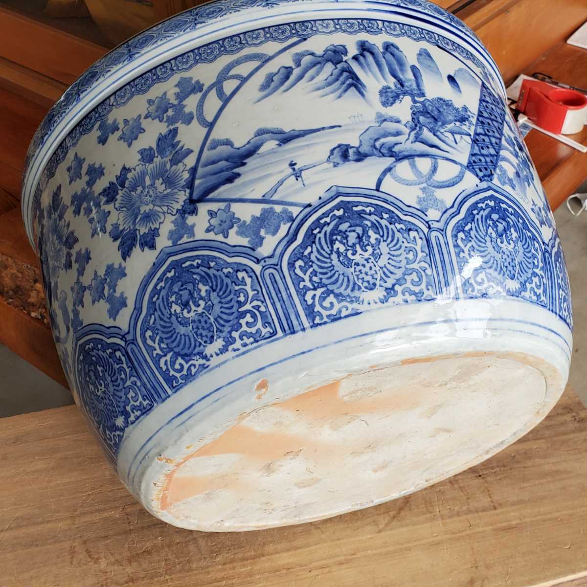 【アンティーク】有田焼　火鉢　金魚鉢　植木鉢　1個　No.20 直径52cm 陶磁器 伊万有田焼 染付け 唐草 山水窓絵紋 火鉢 //検索 古民