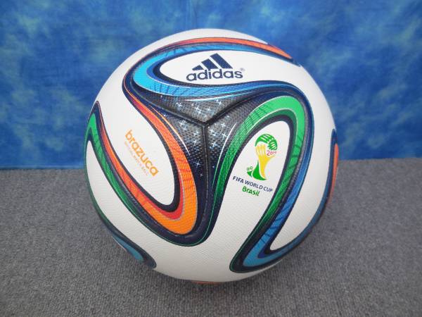 ○adidas Brazuca ブラズーカ JFA 5号球 ボール G89496 ふ6-140