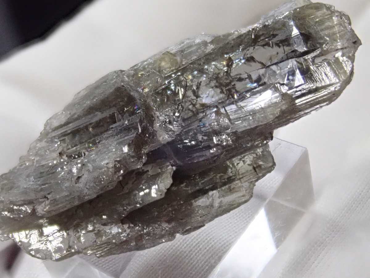結晶美 タンザナイト 灰簾石 ゾイサイト 原石 標本