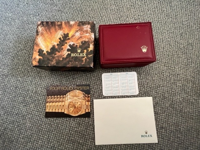 1992年頃？ロレックス純正ボックス　69173レディースデイジャスト小冊子付き